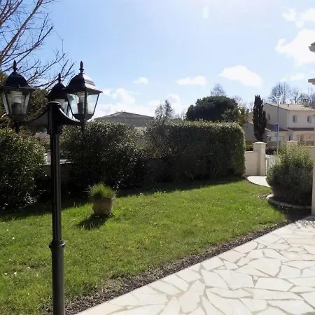 Holiday home Maison Saint-palais-sur-mer, 4 Pieces, 6 Personnes - Fr-1-305a-35